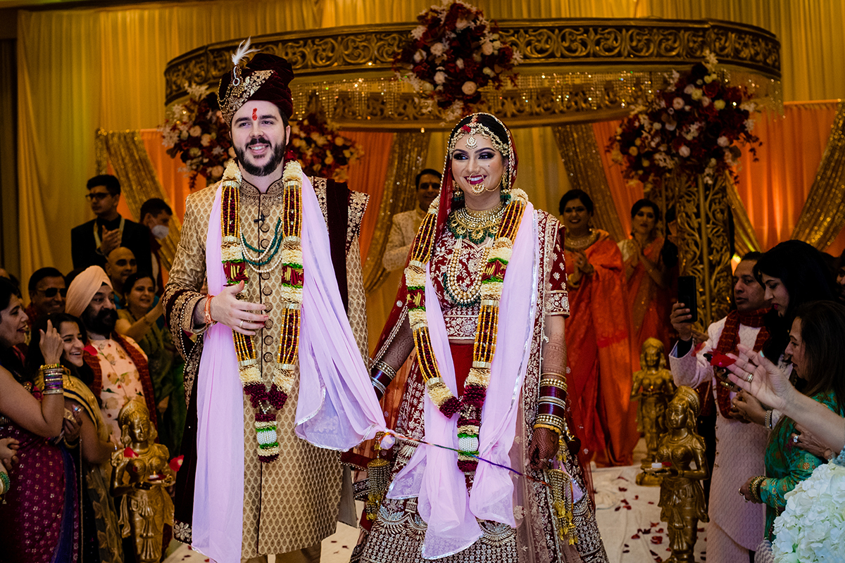 Indian wedding ceremony at Westfields Marriott Virginia by DC wedding photographer of Potok's World Photography