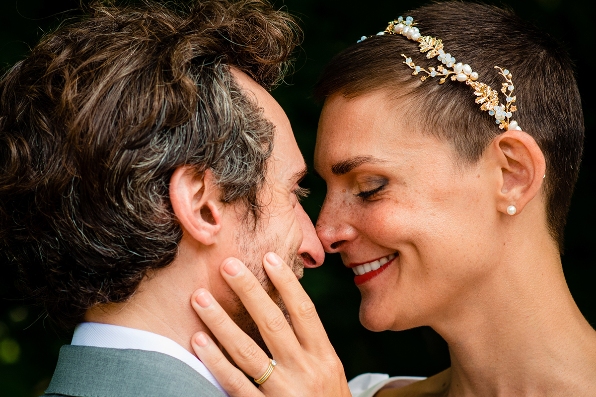 Sperryville Virginia bride and groom couple's portraits by award-winning DC wedding photographer of Potok's World Photography