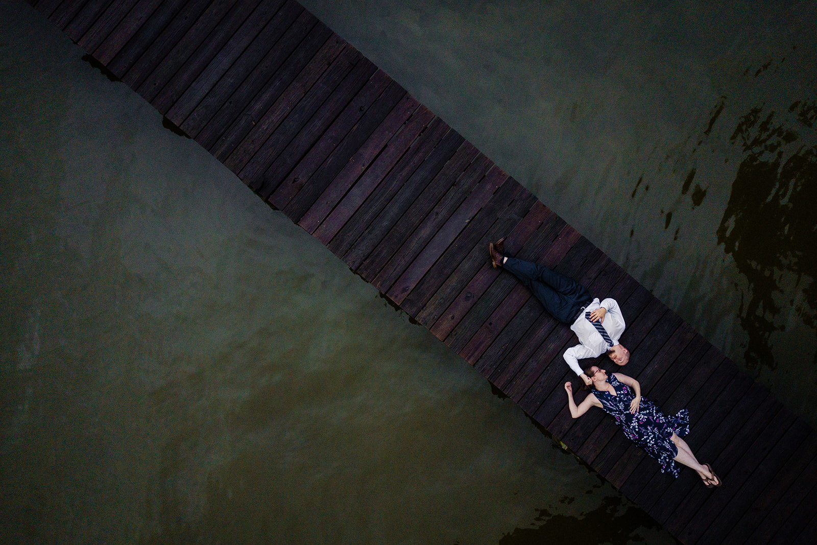 Intimate backyard wedding in Tappahannock by Potok's World Photography