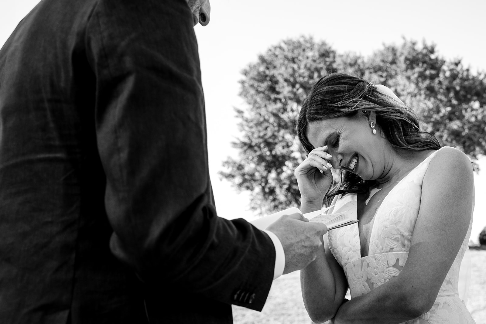 Wedding ceremony photos at Riverside on the Potomac in Virginia by Potok's World Photography