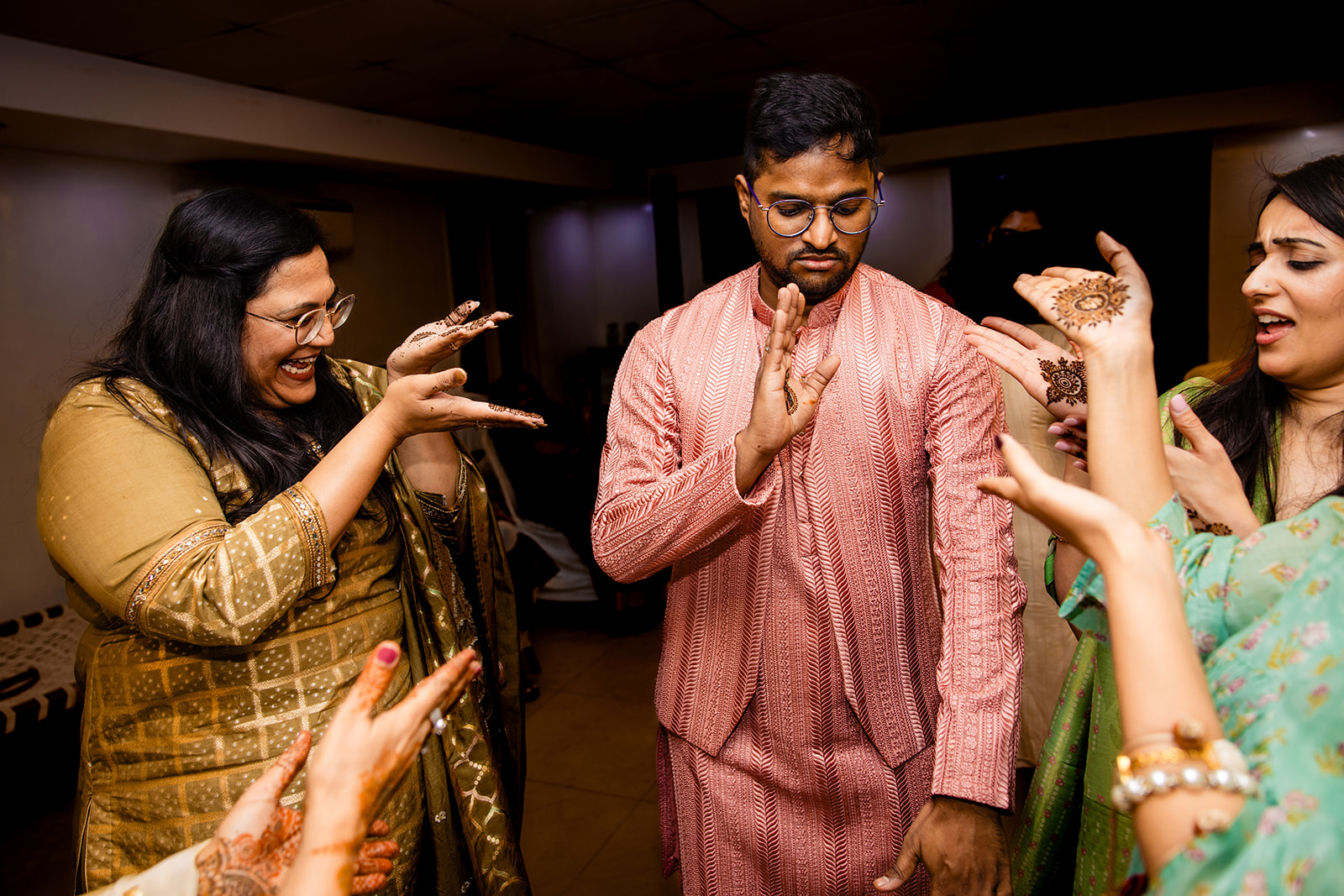 Mehendi ceremony photos at Green Meadows Resort in Chennai