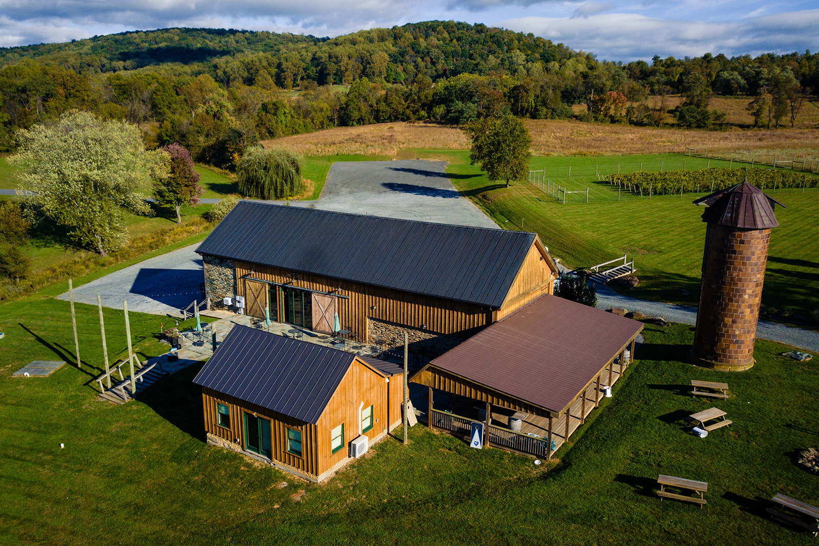 Kalero Vineyard Wedding Venue in Loudoun County VA