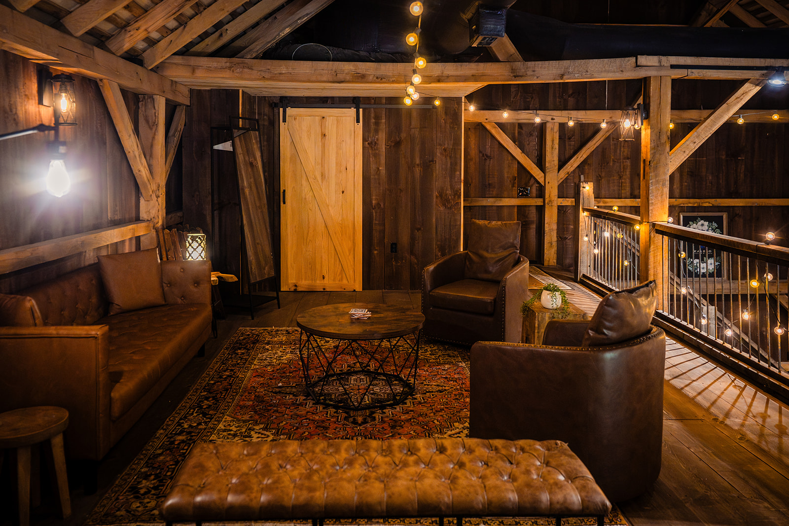 Groom lounge in the Heartstone barn at Kalero Vineyard in VA